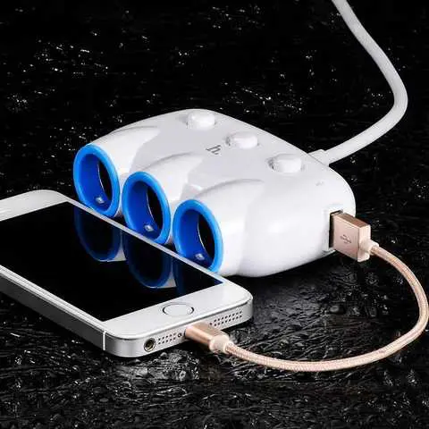 Автомобільне зарядне HOCO C1 2USB 3,1A 3 гнізда прикурювача білий), зображення 6