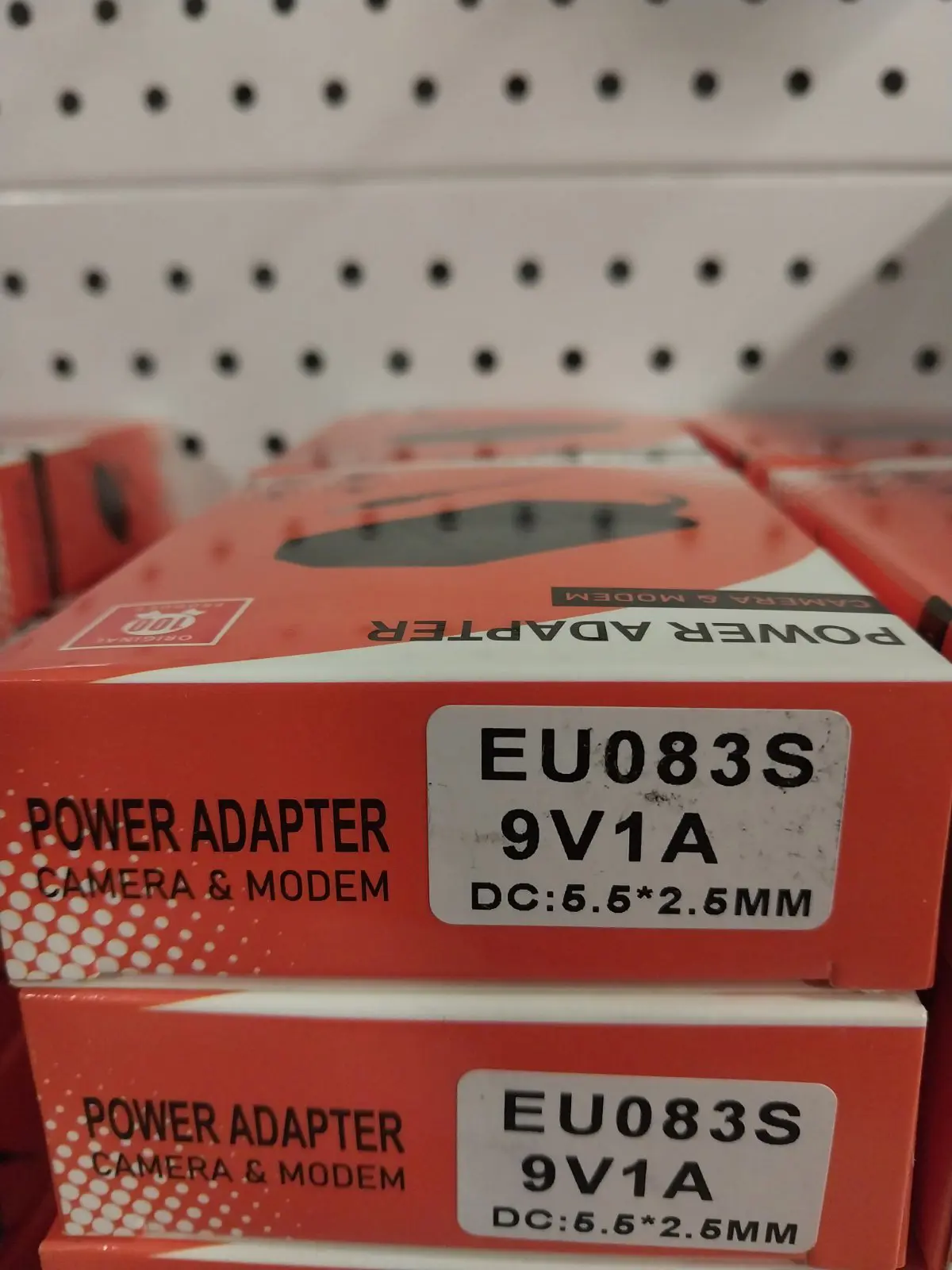 Блок живлення EU 083S 9V 1A З кабелем довжина 1м, штекер 5.5*2.5mm), зображення 3
