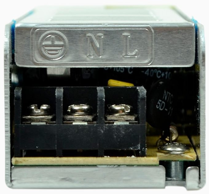 Блок живлення Venom VSSL-60-12 220В 12V 5A 60W IP20 Slim перфорований корпус), зображення 4 Блок живлення Venom VSSL-60-12 220В 12V 5A 60W IP20 Slim перфорований корпус), зображення 4