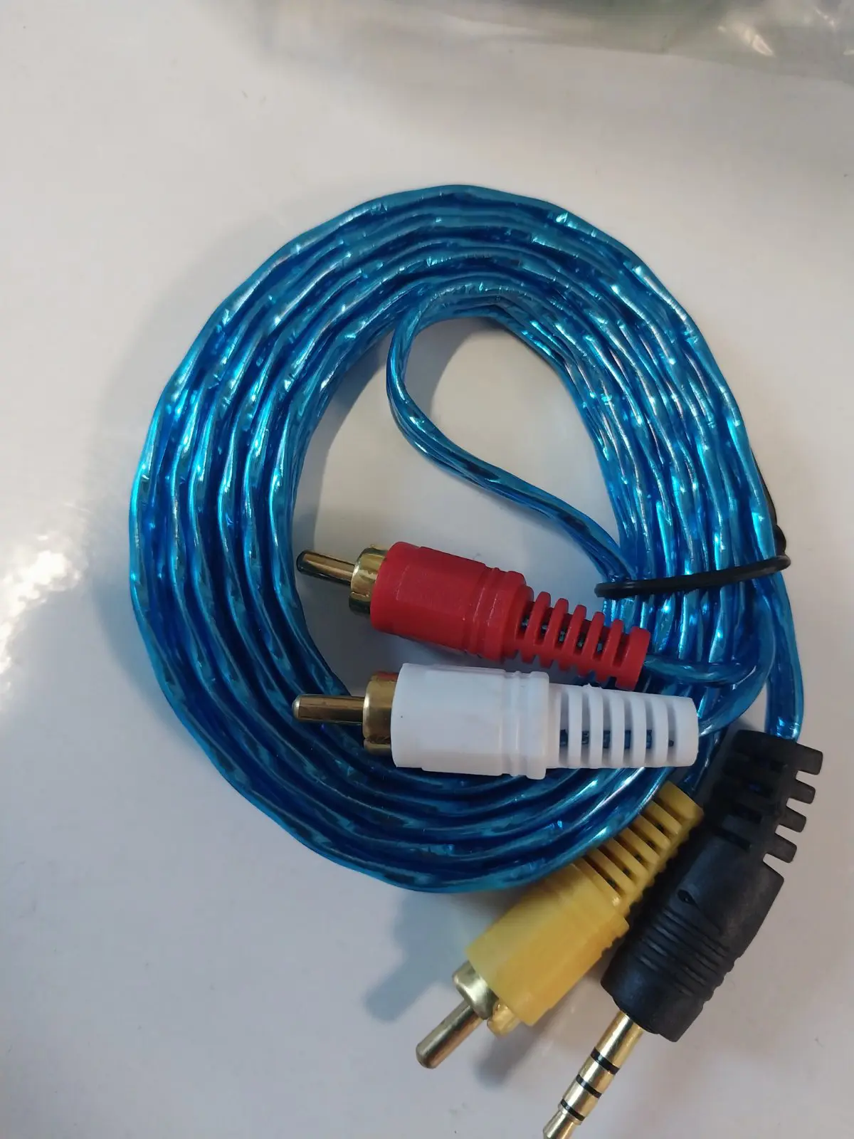 Кабель jack - 3RCA 1.5м силікон від батарейки.com.ua