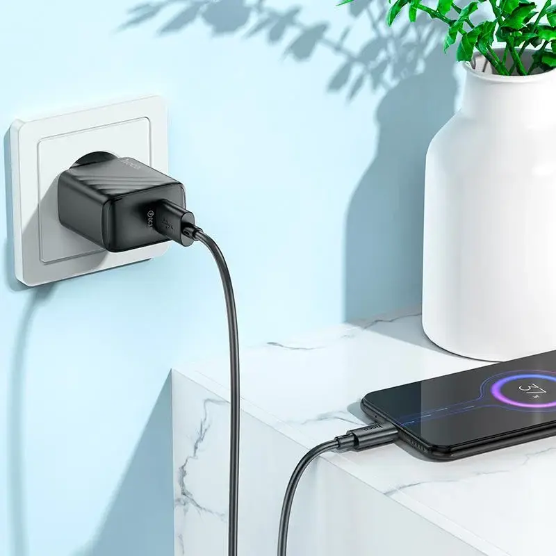Зарядне HOCO CS21A 1USB 3А QC3.0 18W з кабелем Micro Black), зображення 7 Зарядне HOCO CS21A 1USB 3А QC3.0 18W з кабелем Micro Black), зображення 7
