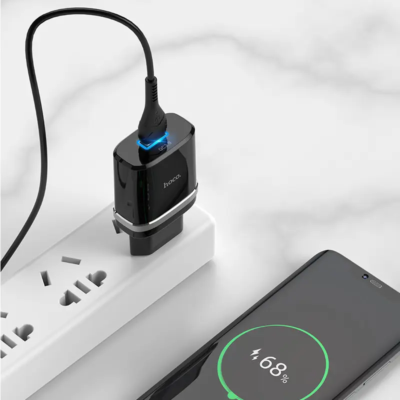 Мережеве Зарядне Hoco C12Q Smart 1USB 3A QC3.0 18W Black з кабелем Type-C), зображення 4 Мережеве Зарядне Hoco C12Q Smart 1USB 3A QC3.0 18W Black з кабелем Type-C), зображення 4