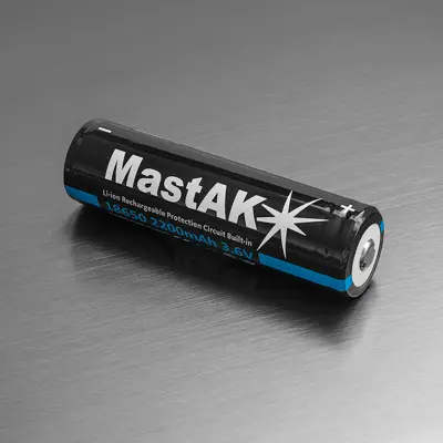 Акумулятор Літієвий MastAK 18650P 2200mAh 3.7V з платою захисту