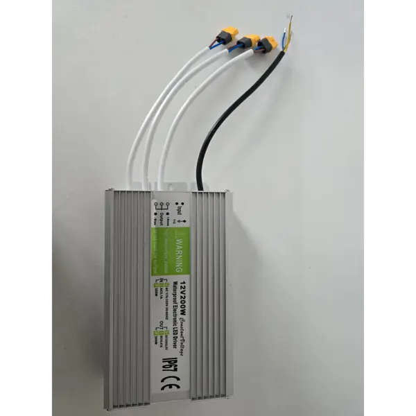 Блок живлення Venom VWS-200-12 200Вт IP66 out 12V 16A, 3 виводи XT60, для зарядних SkyRc, ToolKit від батарейки.com.ua